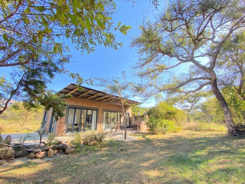 Crocodile Sands River Lodge Νέλσπρουιτ Εξωτερικό φωτογραφία